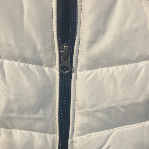 NFL Team Apparel Shield with Red and Blue - Picture 6 of 10